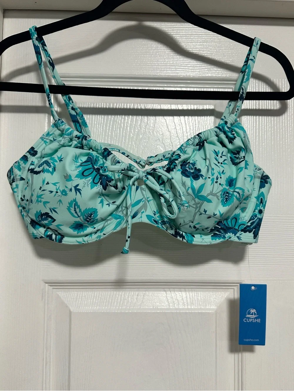 NWT Cupshe Earthly Aruba Flower Bikini Set